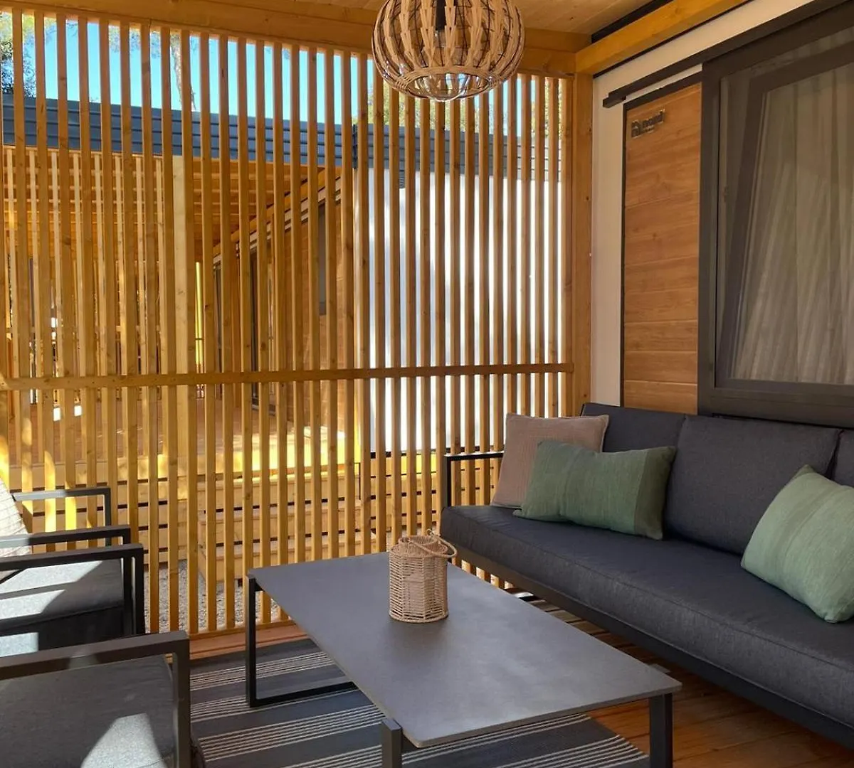 Mobile Home Mirna Biograd Na Moru
